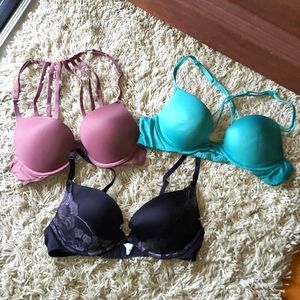 Lot of 3 bras Victoria secret 34b/36a